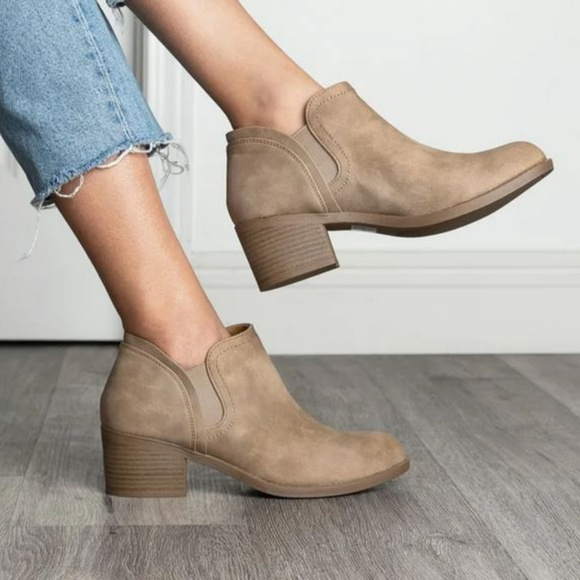 clarks marble cool ankle boots